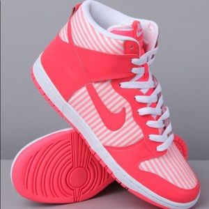 Nike Hightop Dunk Sneakers